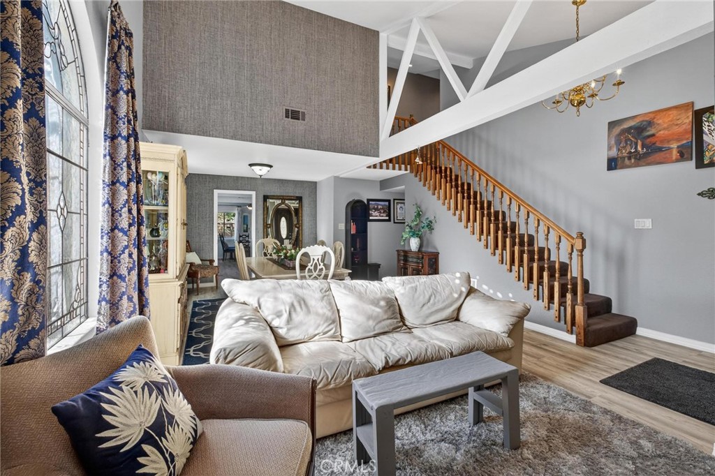 MLS #WS25278186 image #41