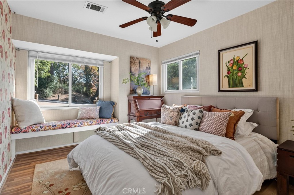 MLS #WS25278186 image #60