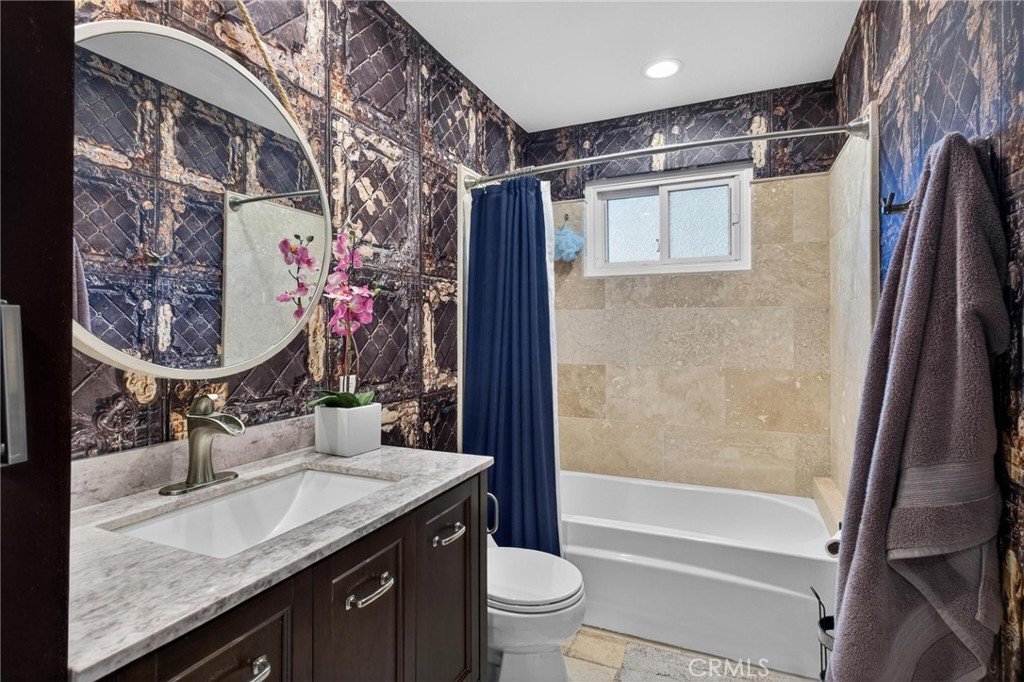 MLS #WS25278186 image #66