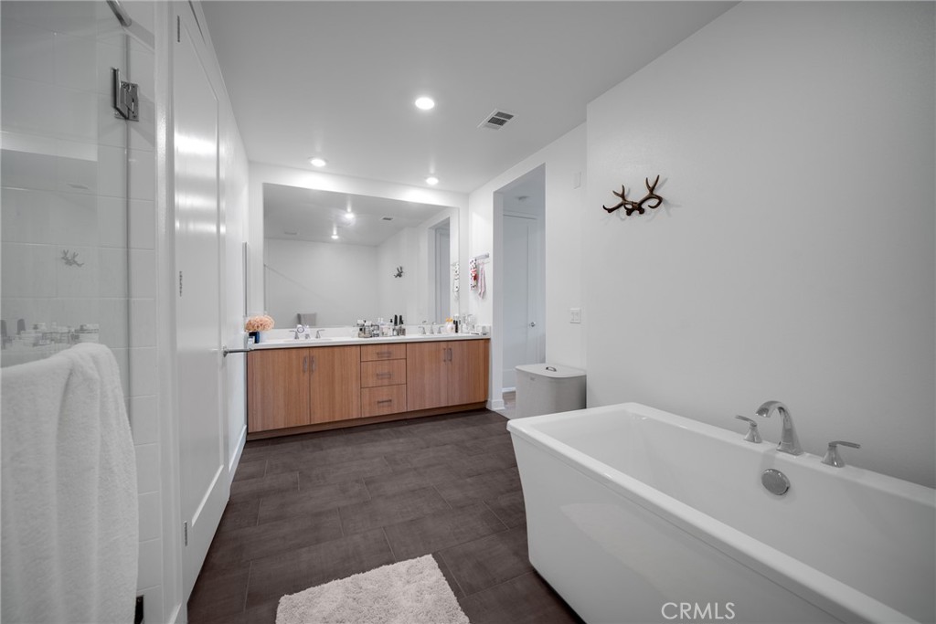 MLS #WS25278802 image #13