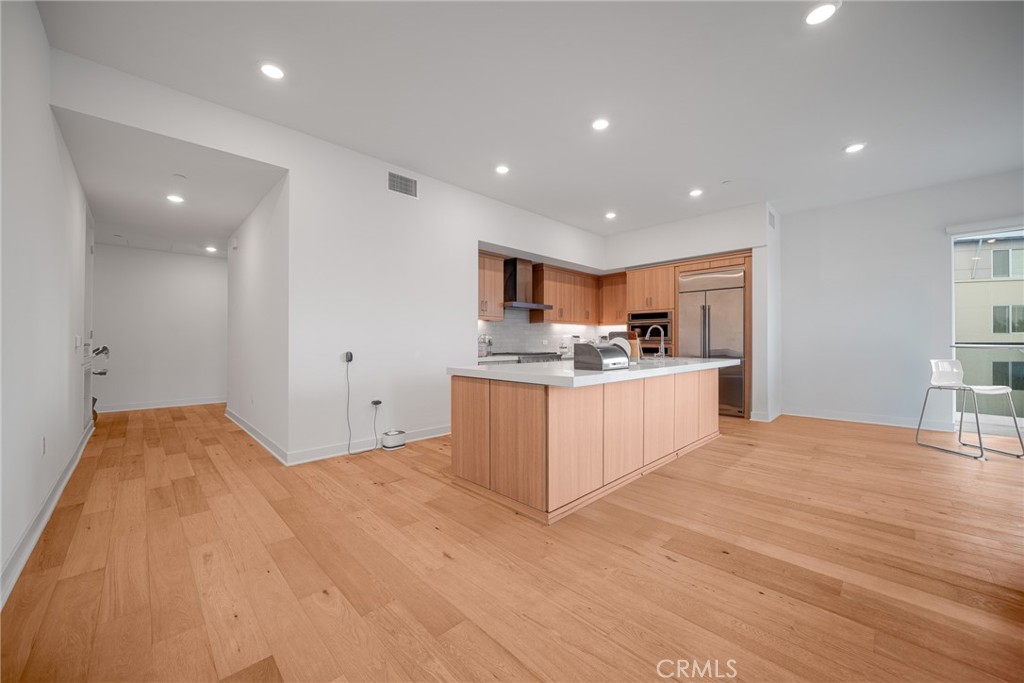 MLS #WS25278802 image #6