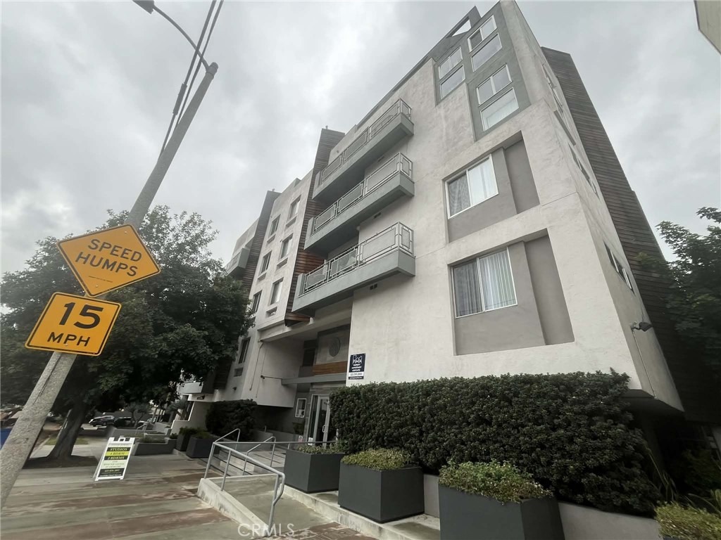 MLS #WS25280114 image #6