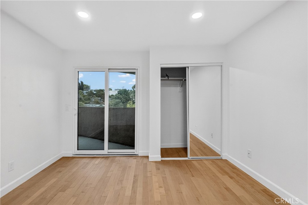 MLS #WS25280298 image #11