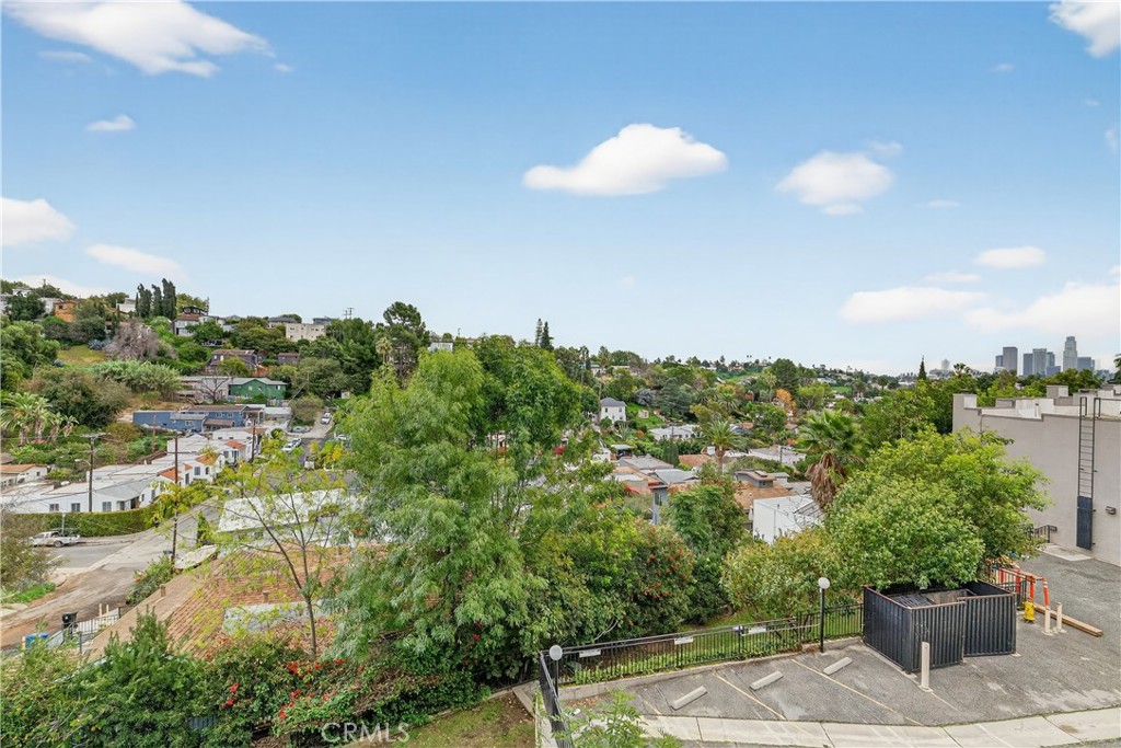 MLS #WS25280298 image #14