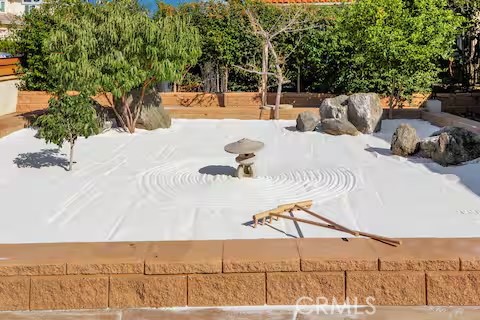 MLS #WS25280331 image #1