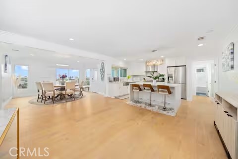 MLS #WS25280331 image #8