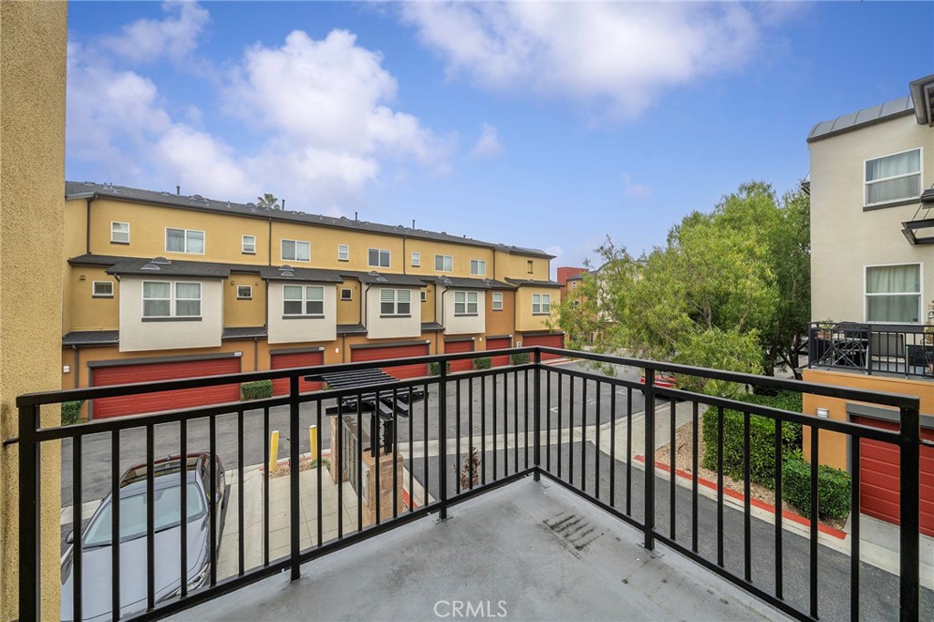 MLS #WS25280862 image #15