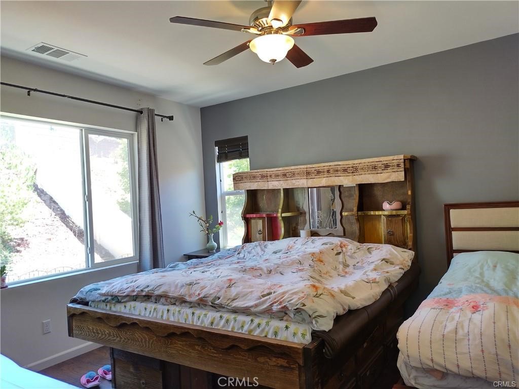 MLS #WS25281144 image #10