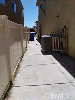 MLS #WS25281144 image #15