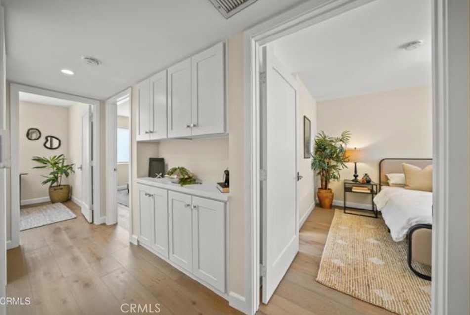 MLS #WS25281363 image #14