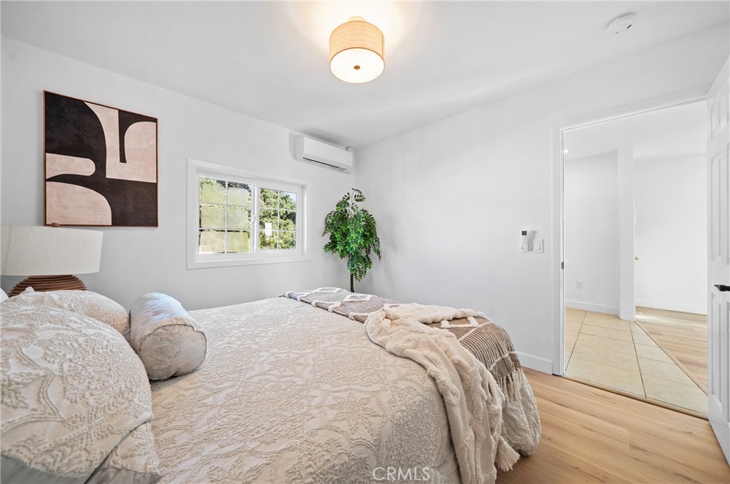 MLS #WS25281460 image #24