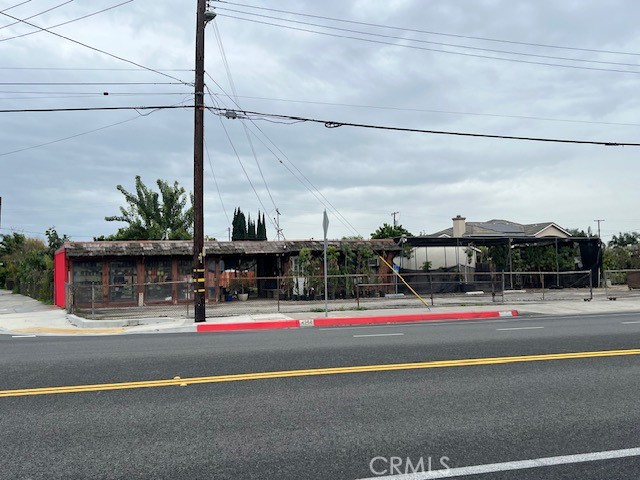 MLS #WS25282460 image #1