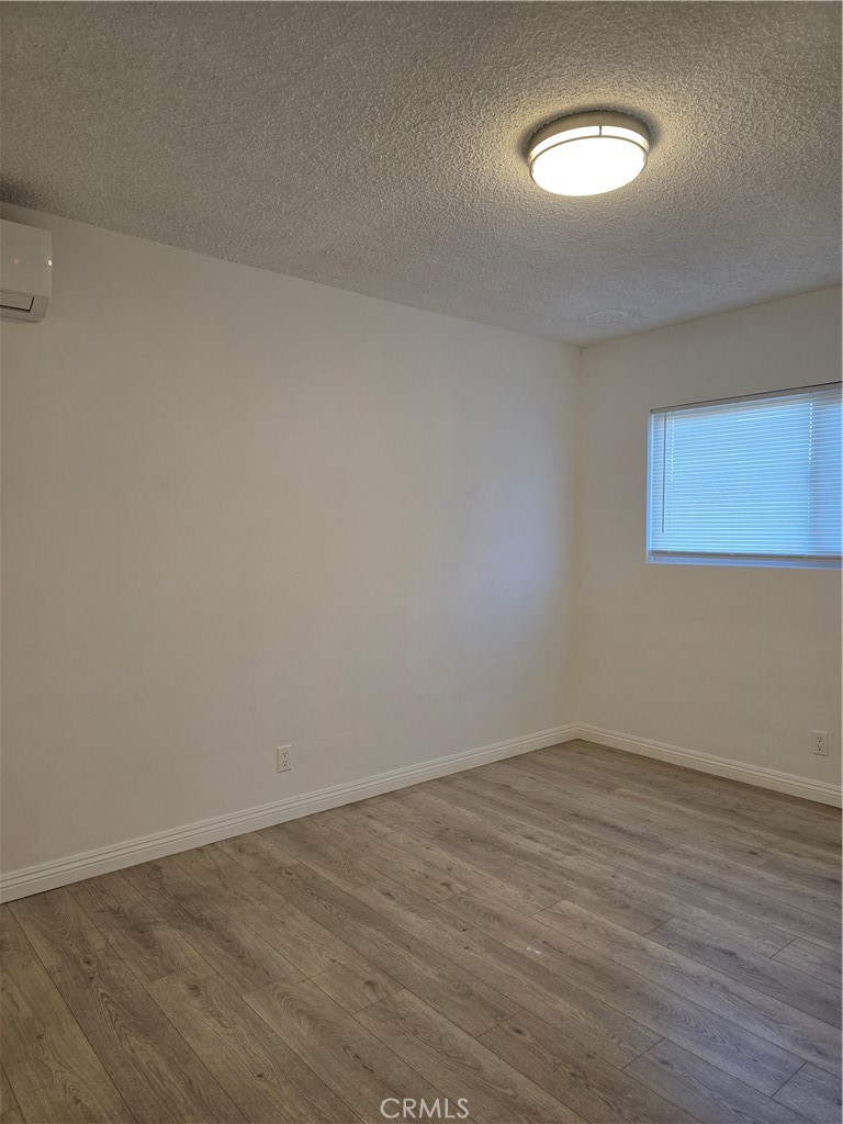 MLS #WS26006231 image #3