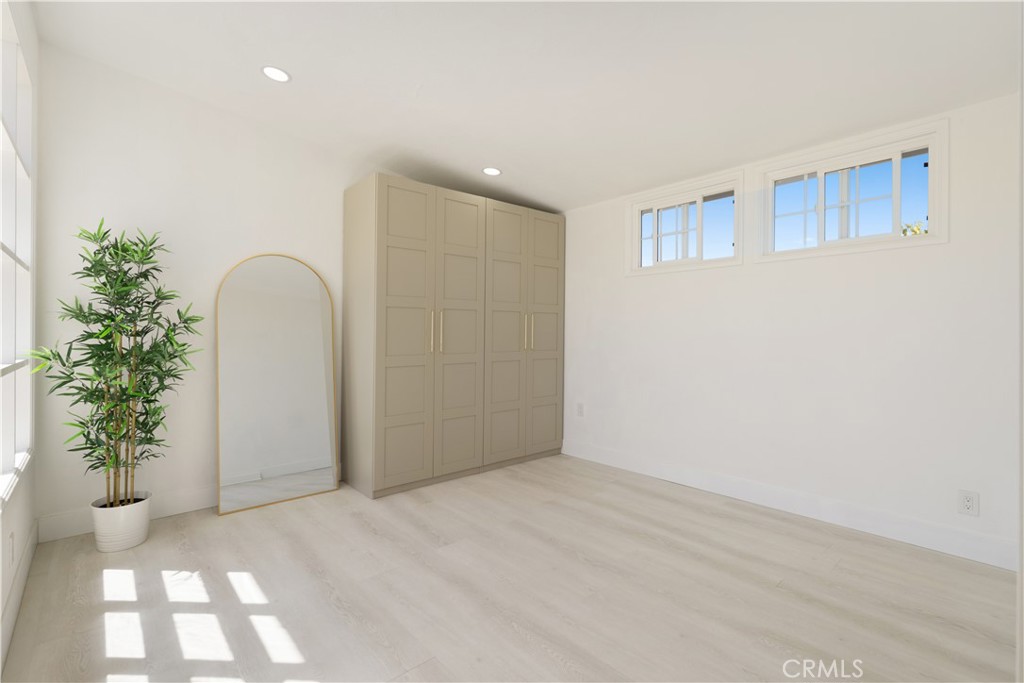 MLS #WS26007736 image #21