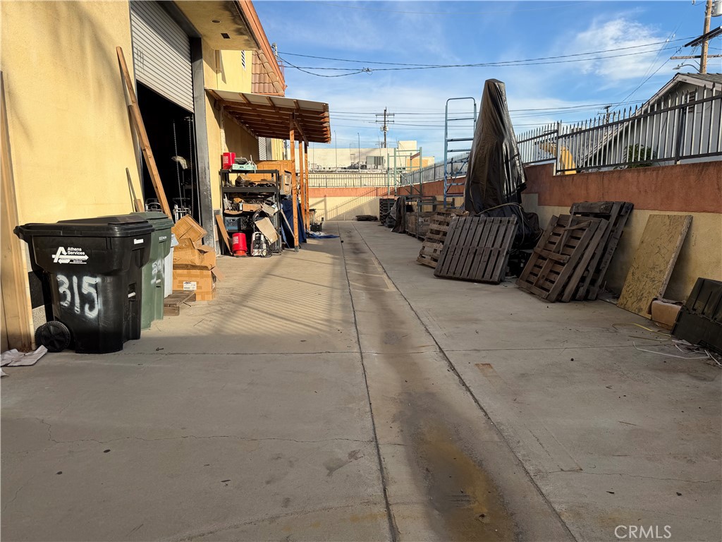 MLS #WS26009973 img 3