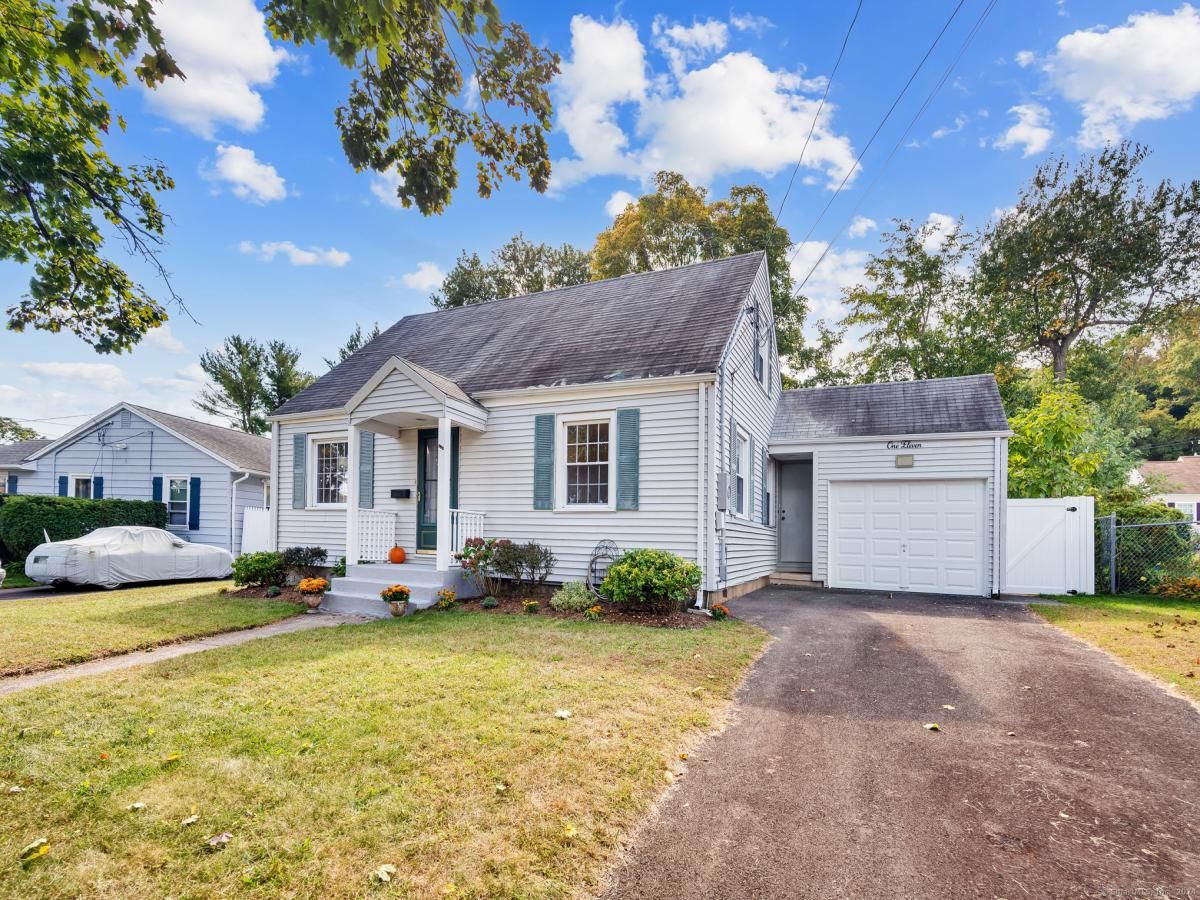 MLS #24049934 image #0