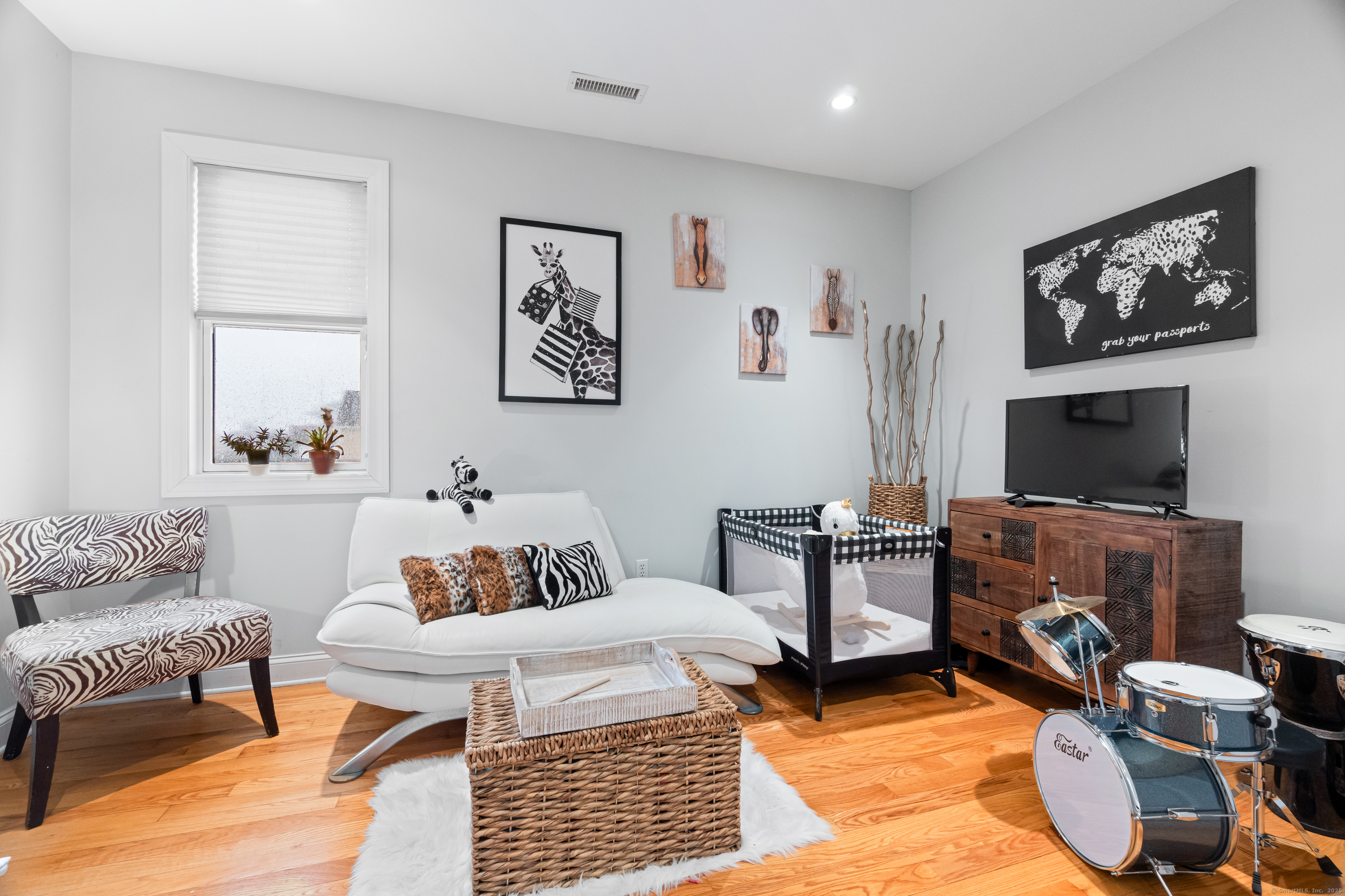 MLS #24083475 image #25