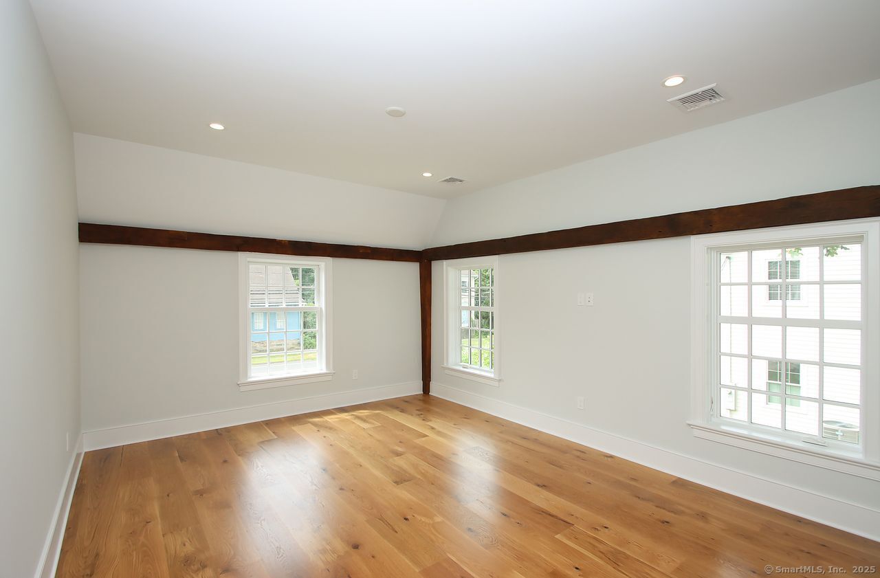 MLS #24111606 image #22