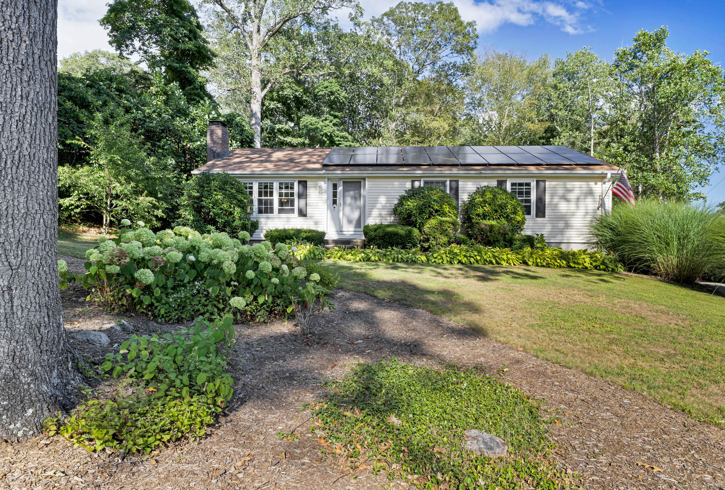 MLS #24122293 image #0