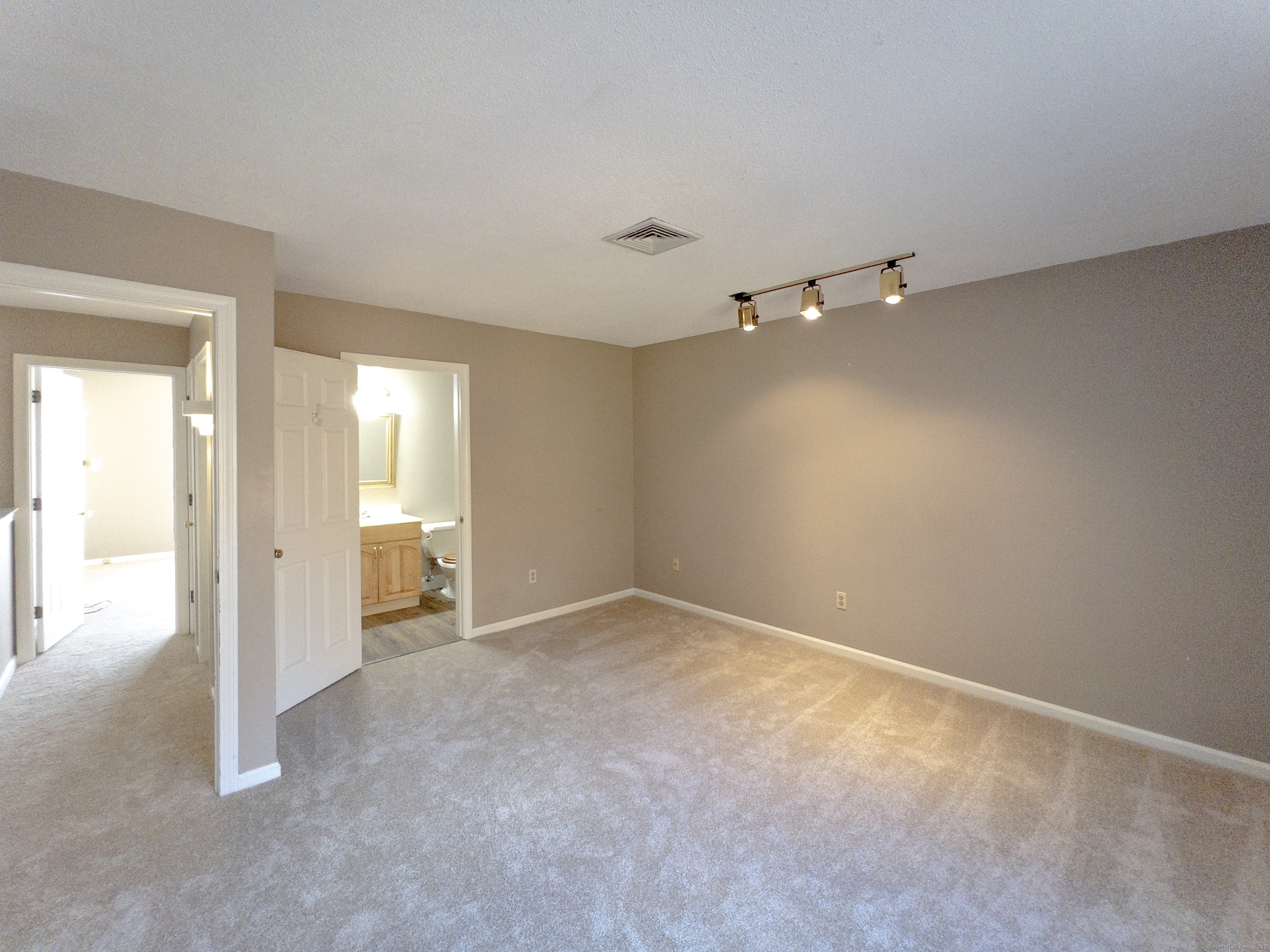 MLS #24135478 image #14
