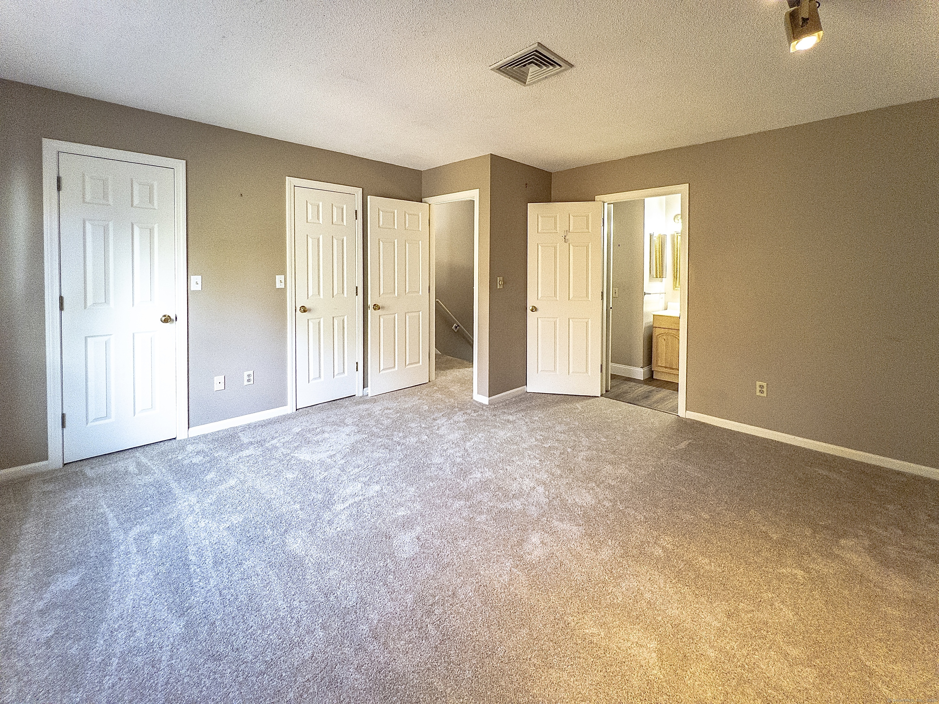 MLS #24135478 image #15