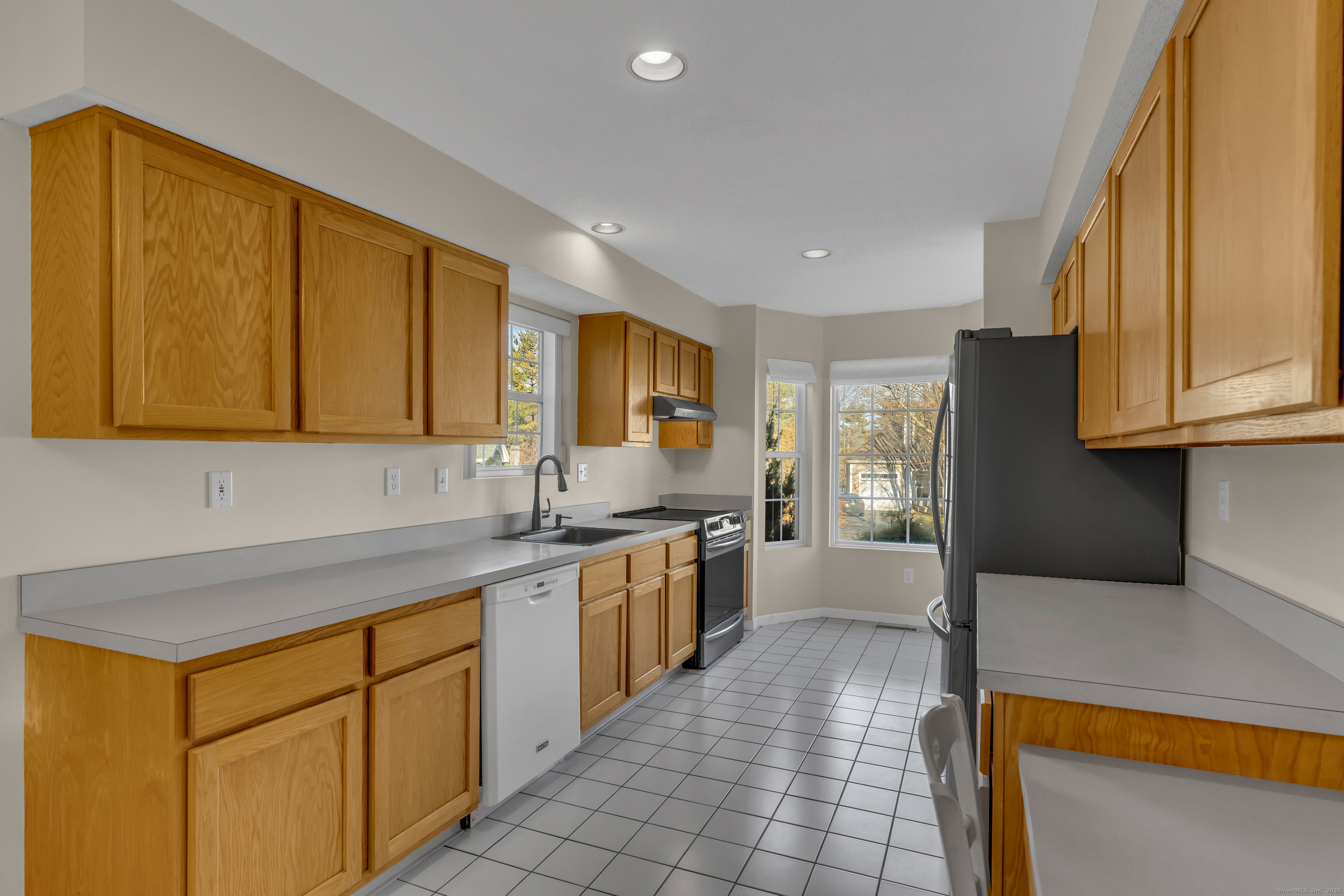 MLS #24143406 image #9