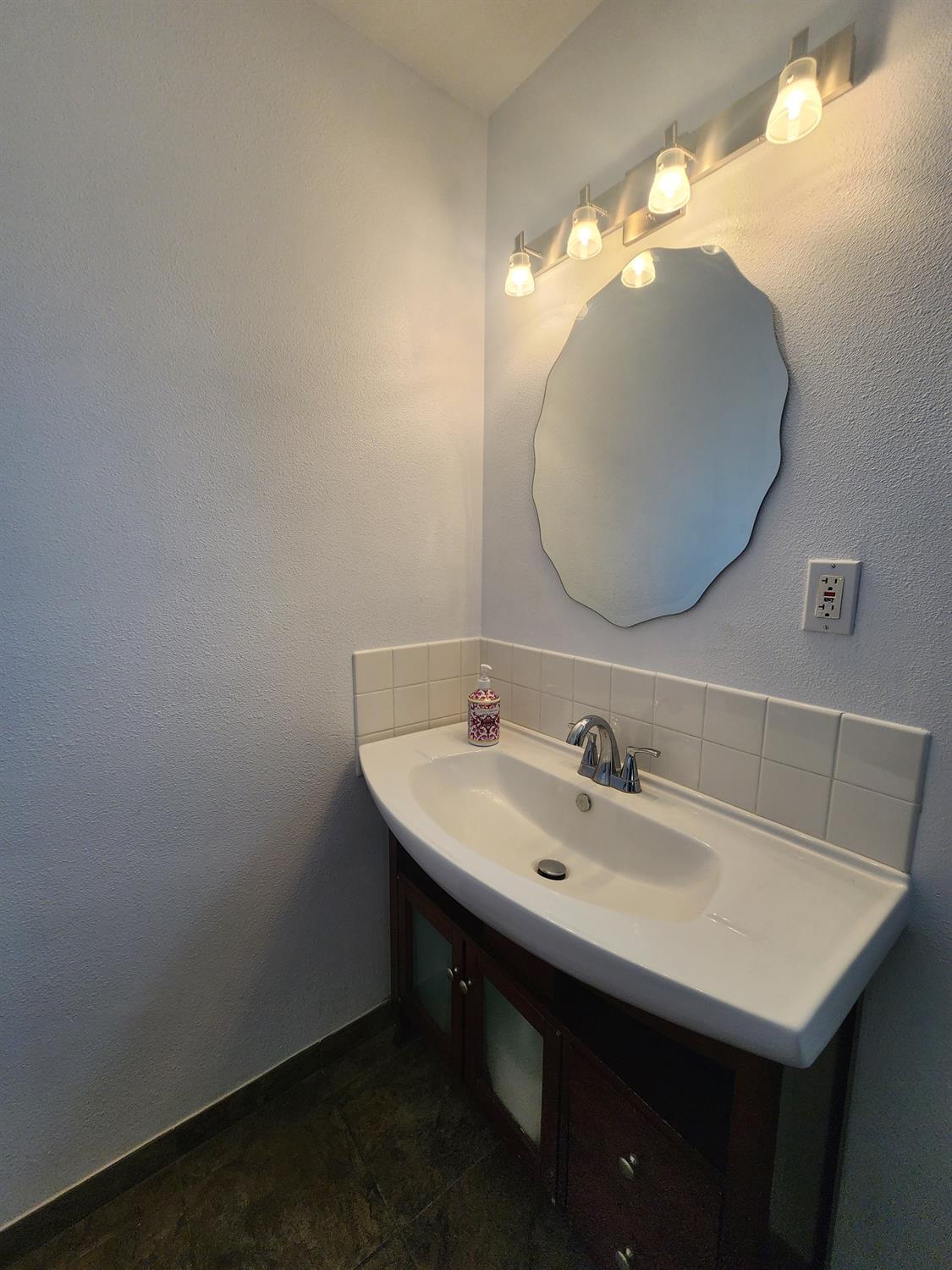 MLS #634258 image #33