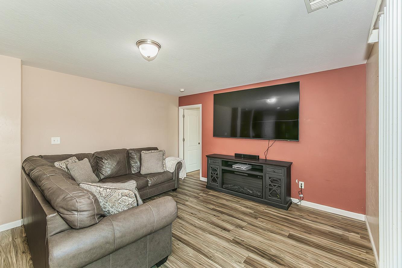 MLS #636532 image #12