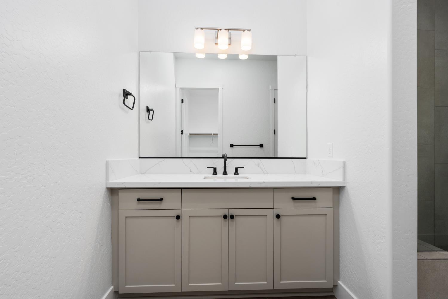 MLS #636687 image #26