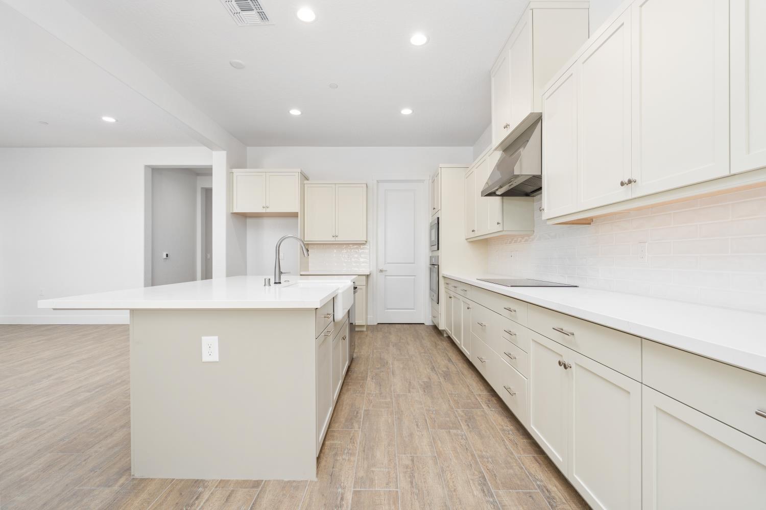 MLS #637231 image #3