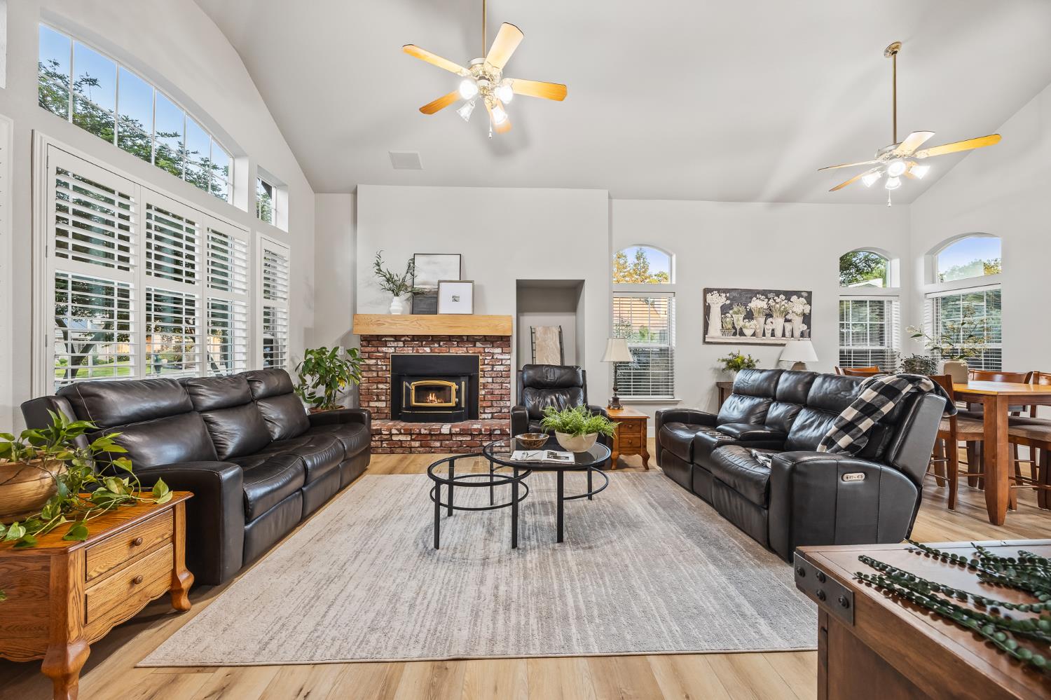 MLS #637912 image #3