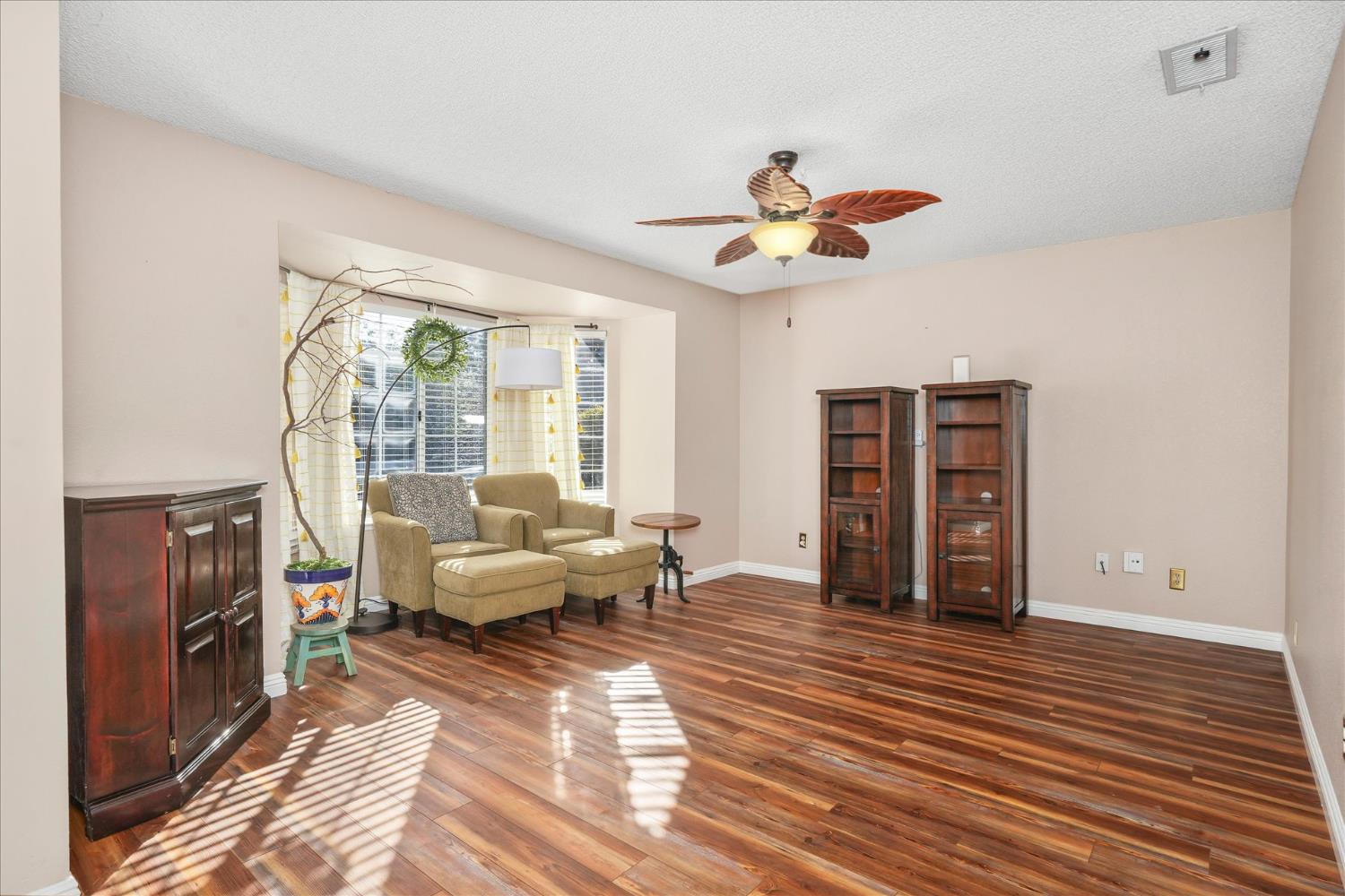 MLS #638446 image #2