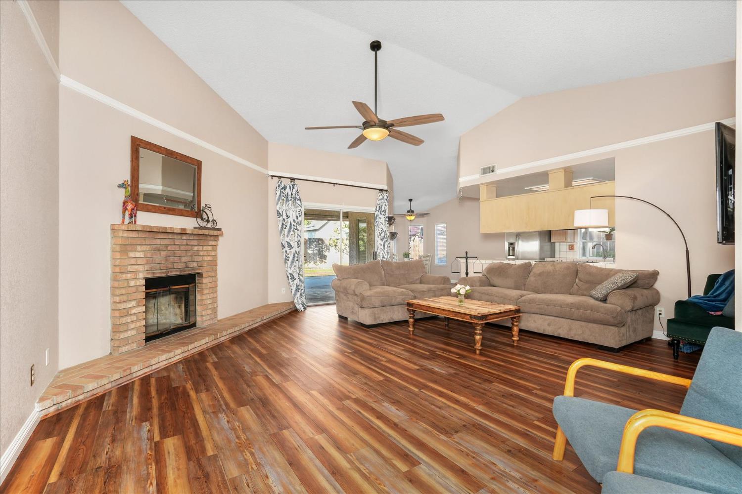 MLS #638446 image #4