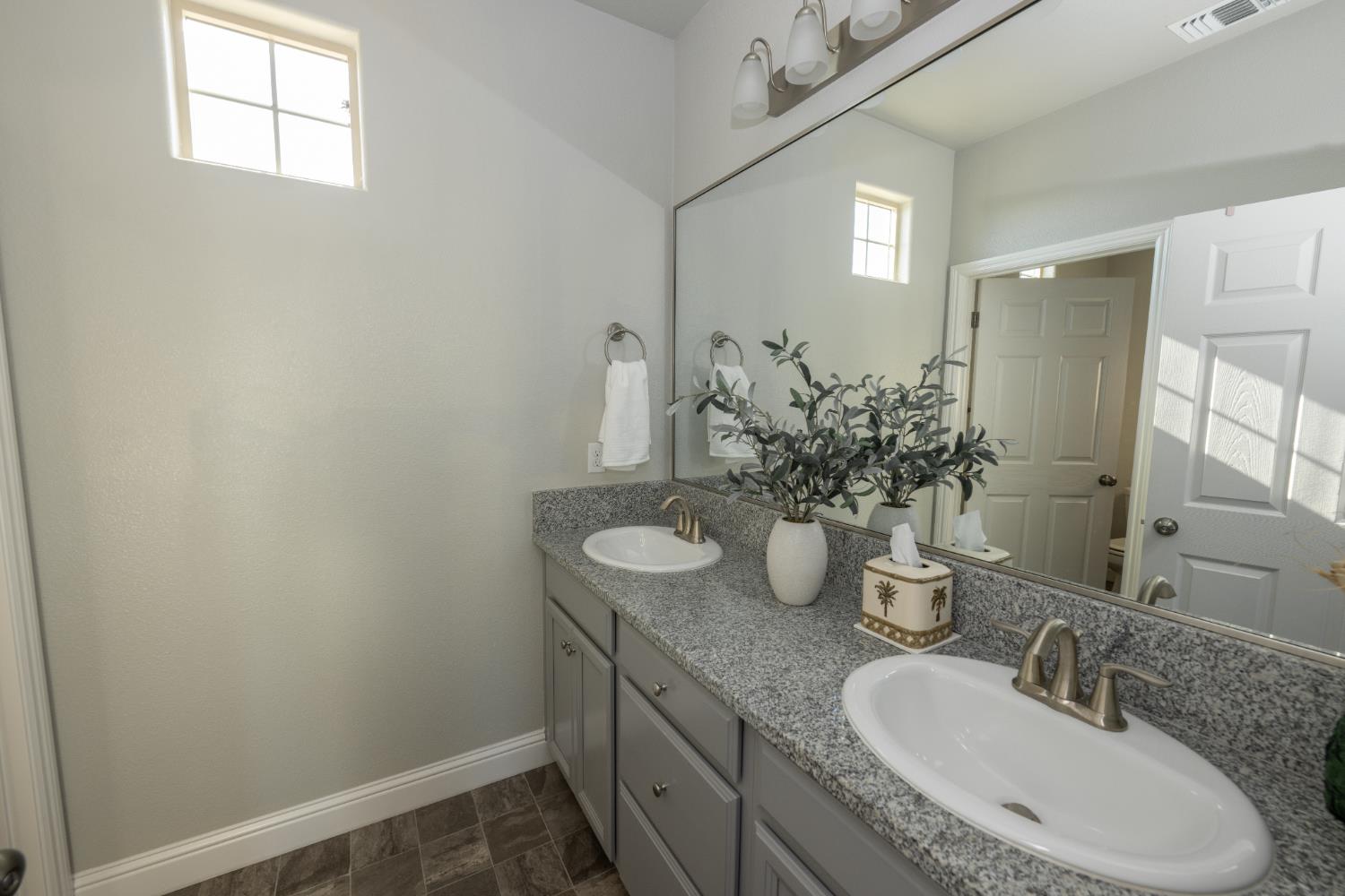 MLS #640130 image #12