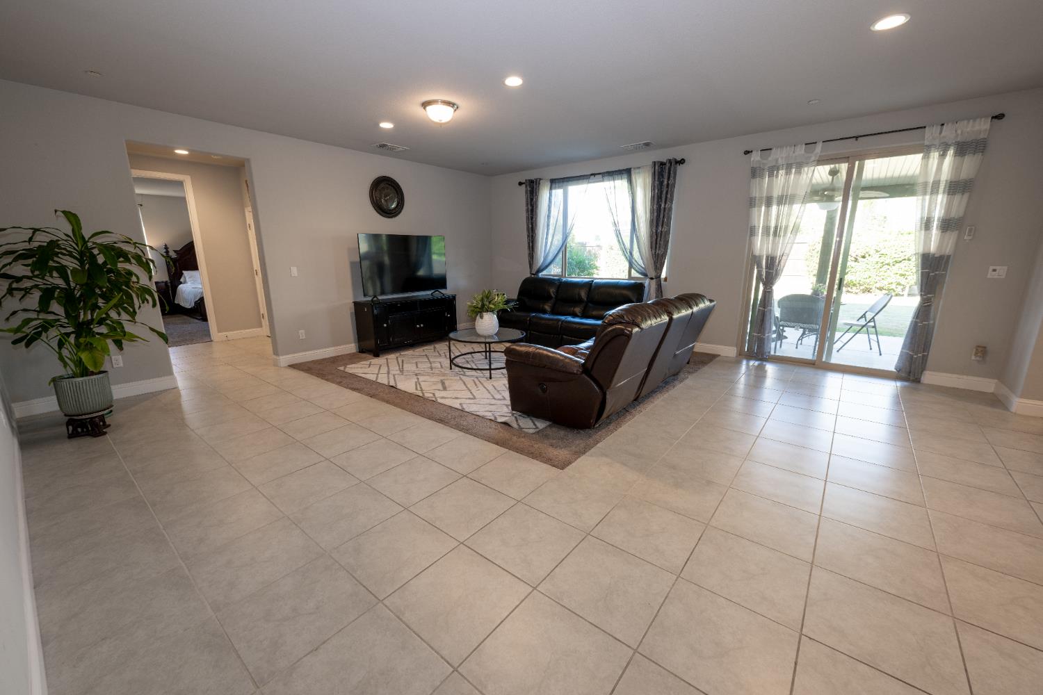 MLS #640130 image #2