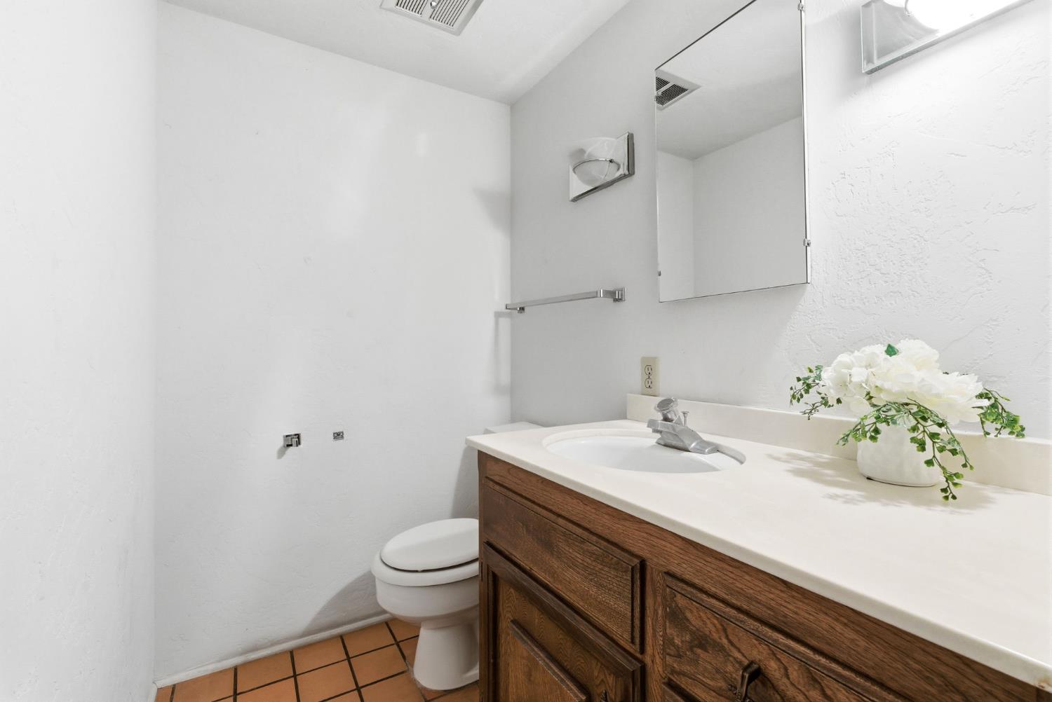 MLS #640983 image #33