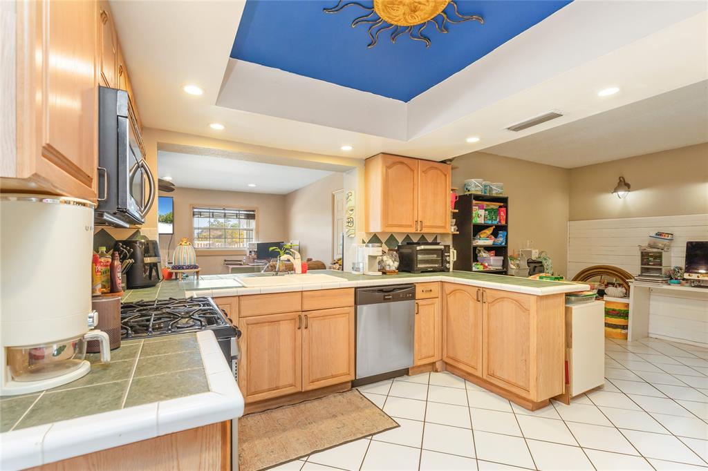 MLS #F10542203 image #11