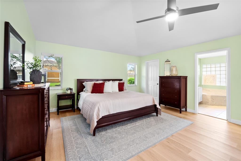 MLS #F10542683 image #11