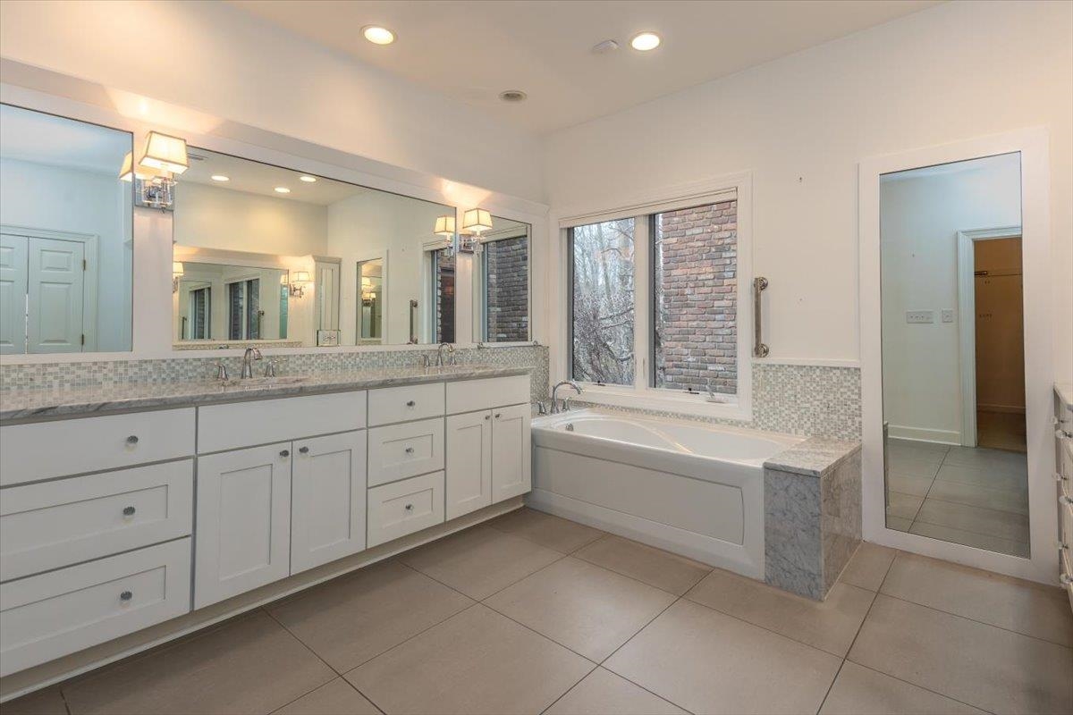 MLS #10216085 img 16