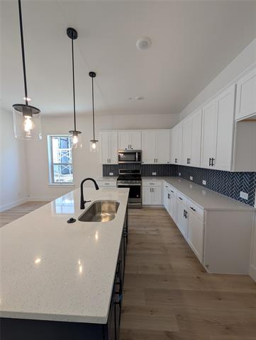 MLS #20885595 img 0