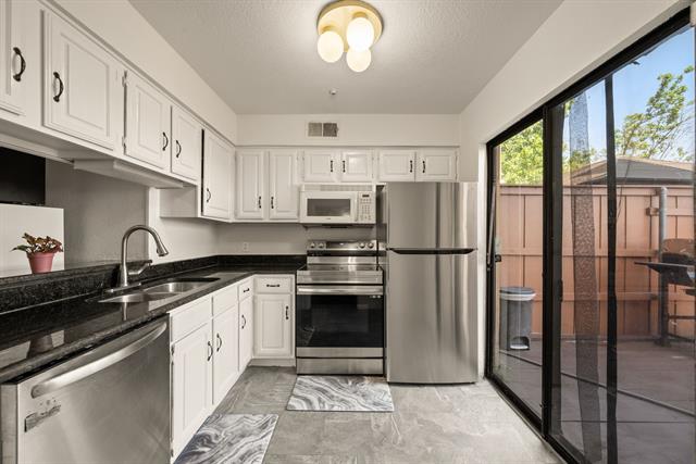 MLS #20946870 image #0