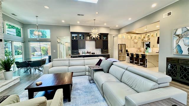 MLS #20968618 img 0