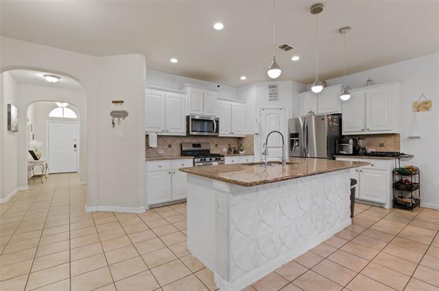 MLS #20982859 img 0
