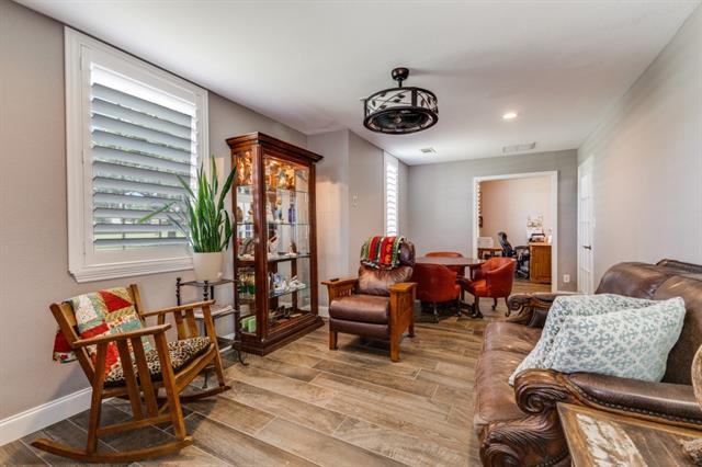 MLS #21012794 image #21