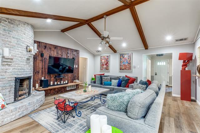 MLS #21023842 image #1