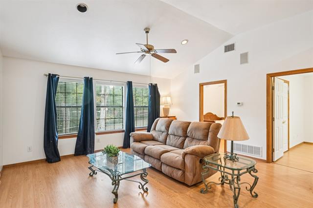 MLS #21044184 image #28