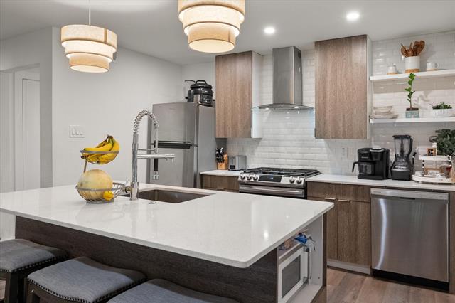 MLS #21062757 image #0