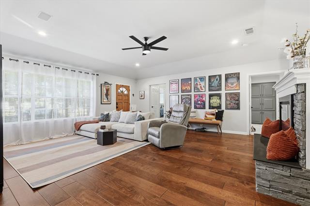 MLS #21109459 image #3