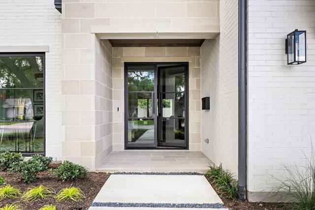 MLS #21110404 image #2