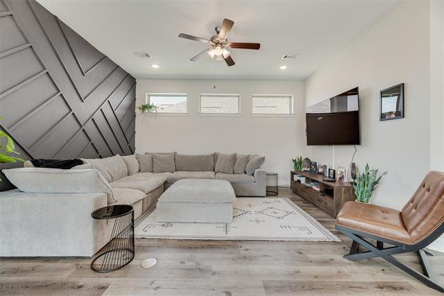 MLS #21142625 image #2